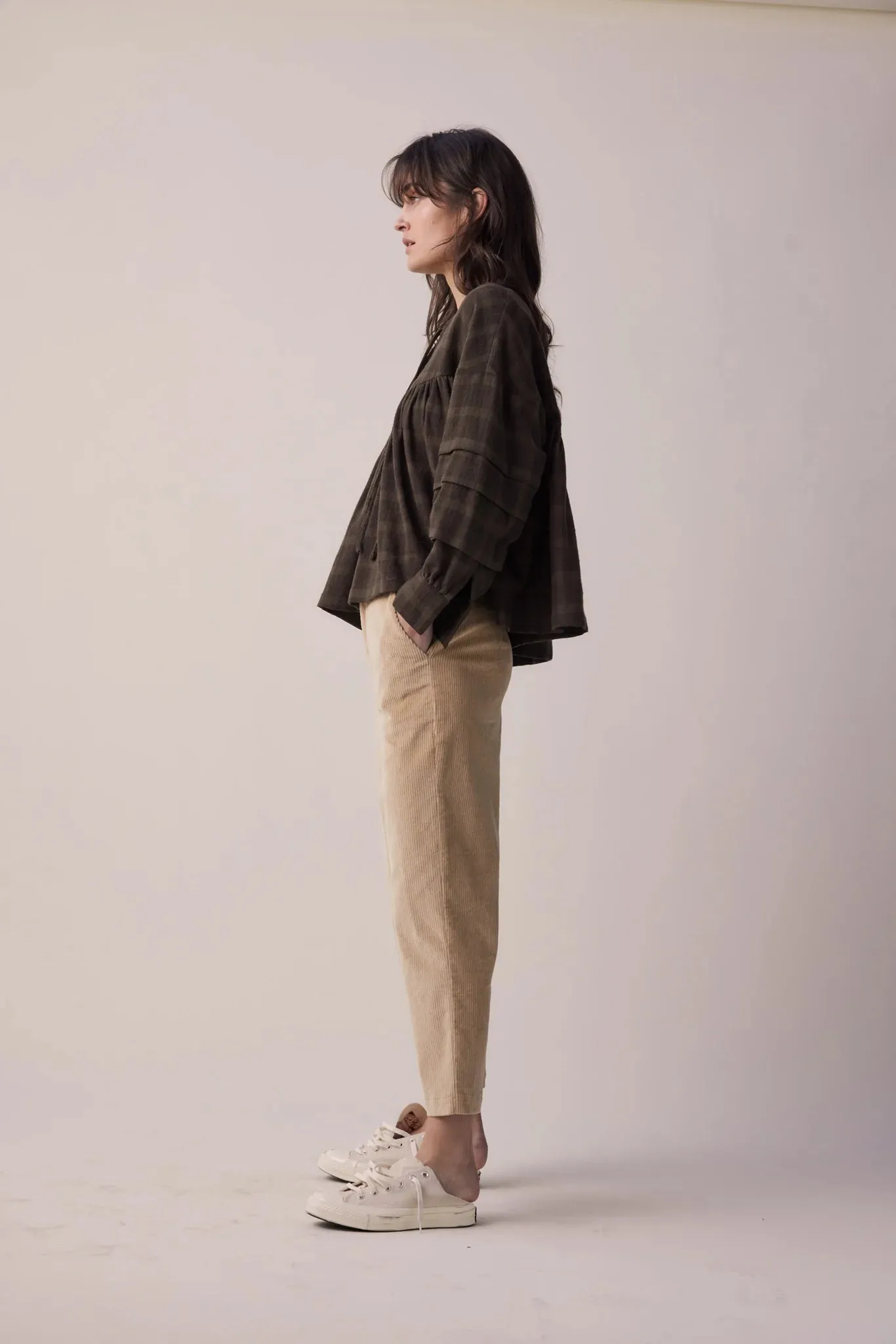 amente - Cropped Corduroy Baggy Pants