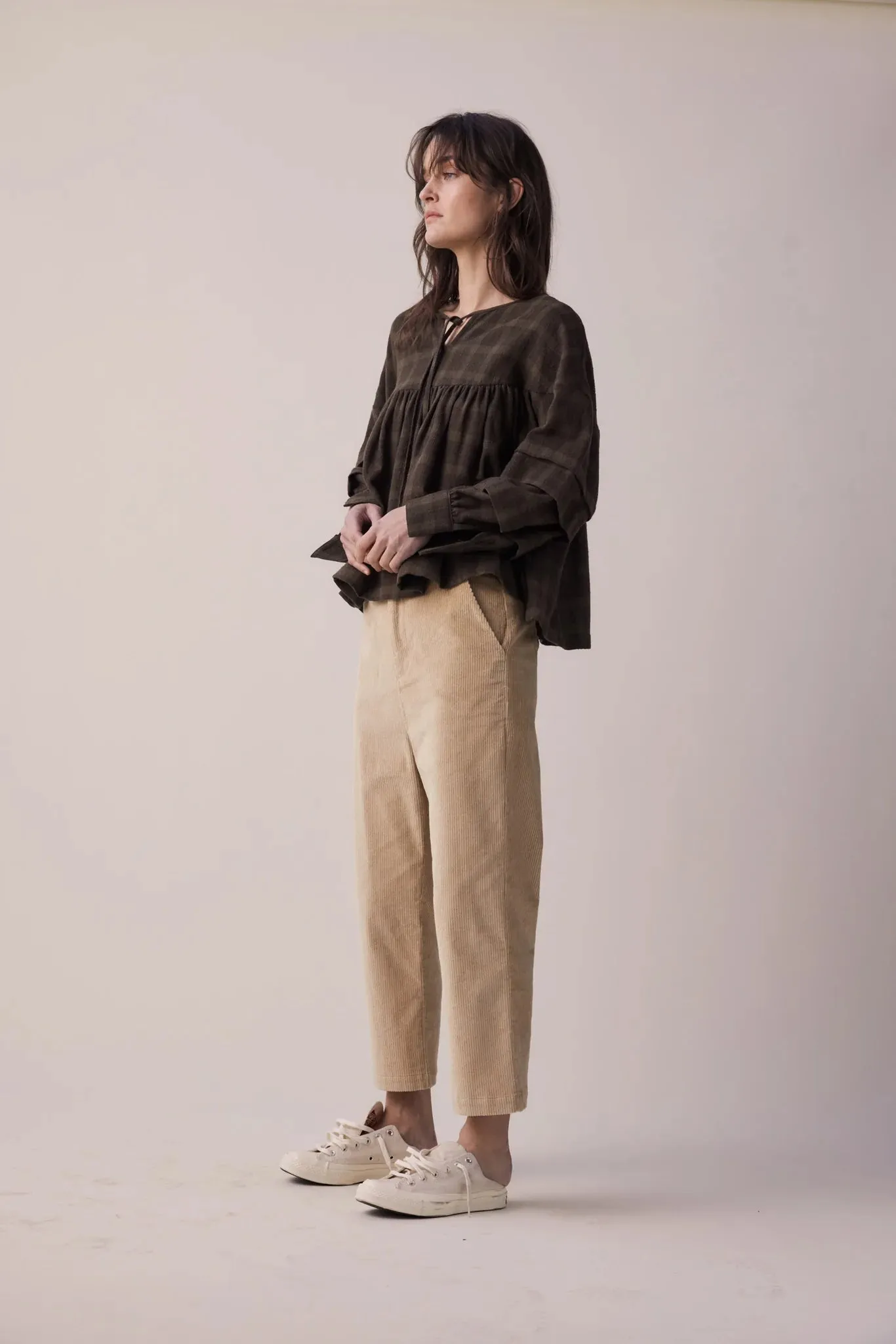 amente - Cropped Corduroy Baggy Pants