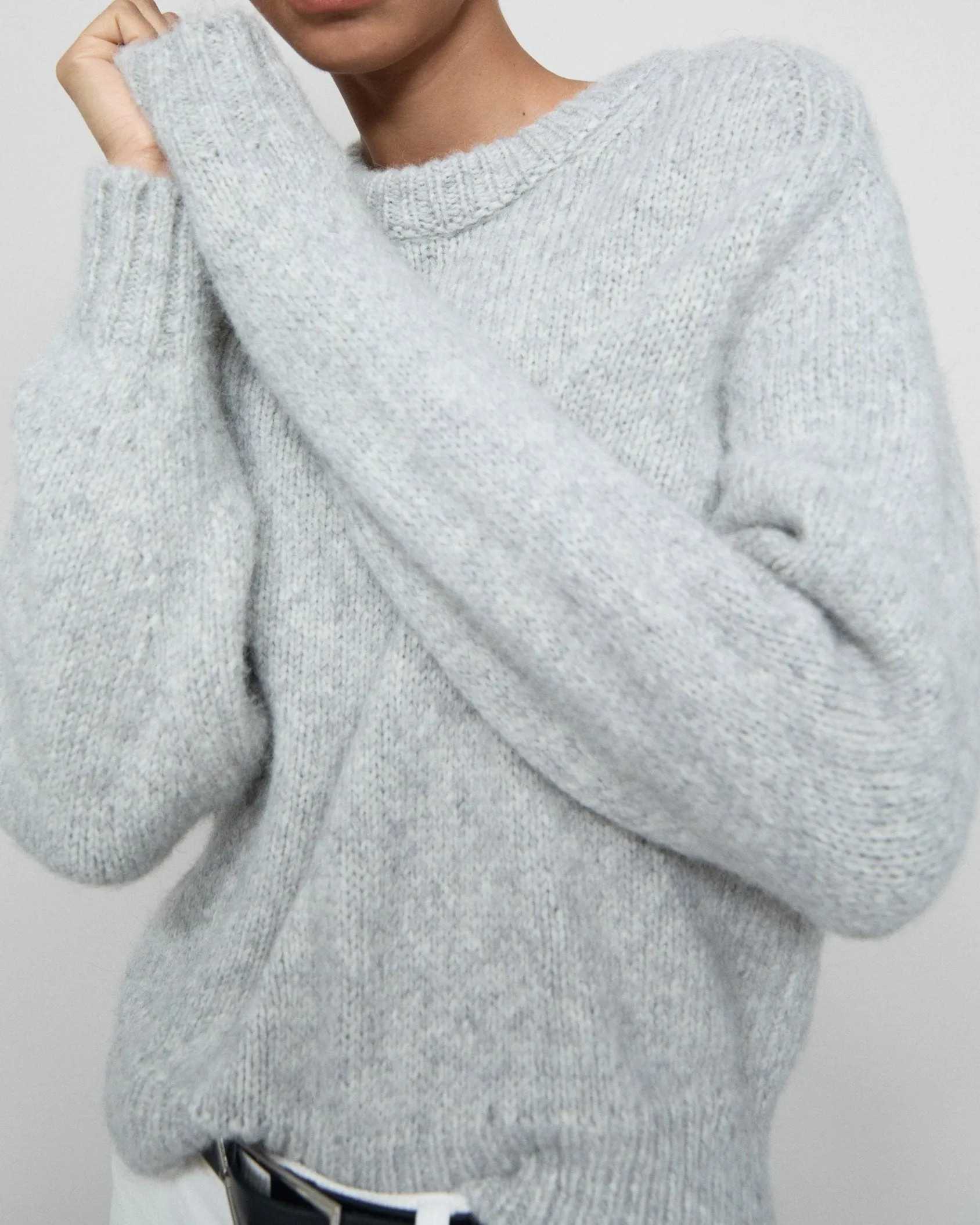 CROPPED CREW NECK | LIGHT GREY MELANGE